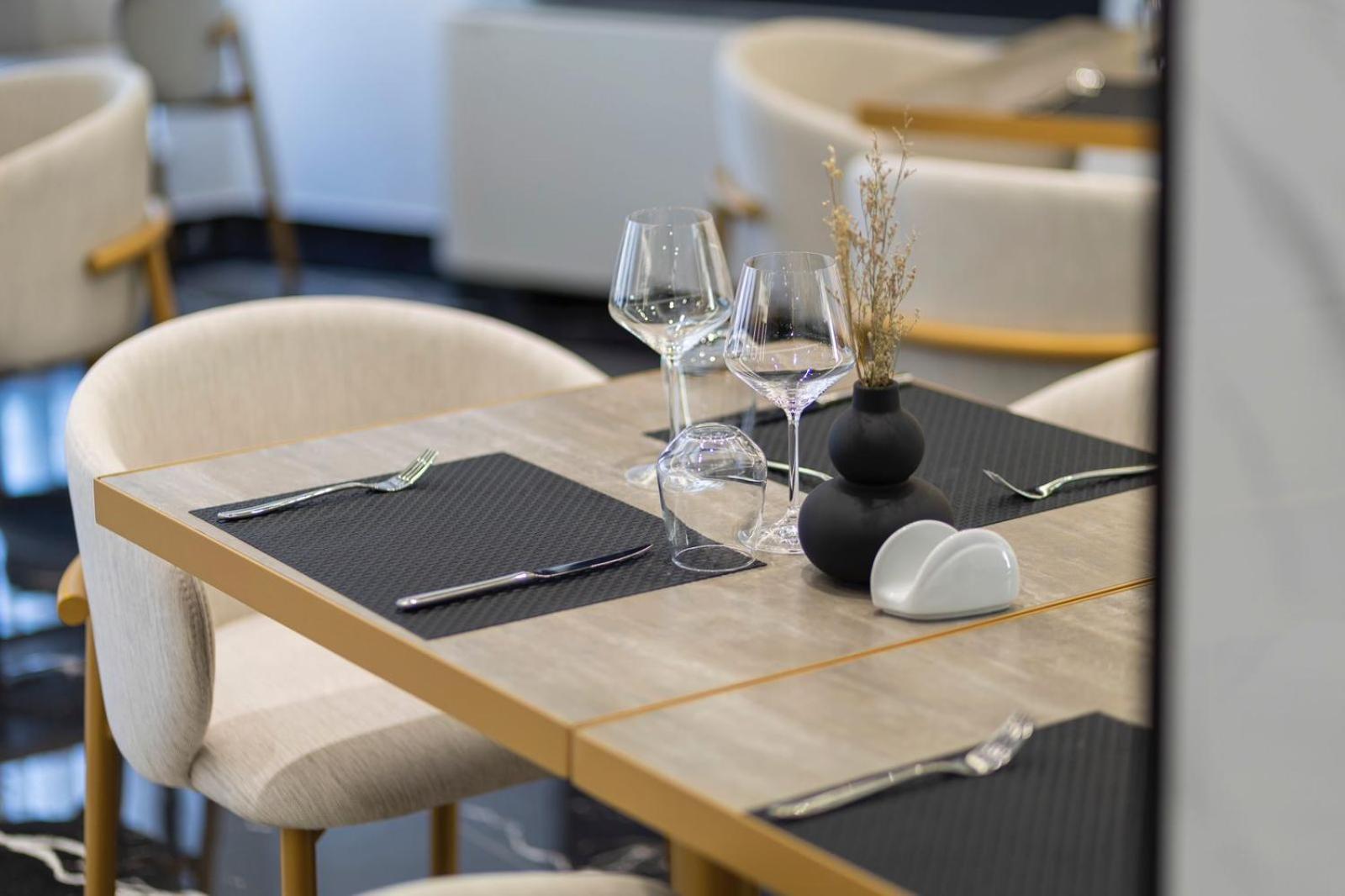 Destiny Hotel & Spa Yzberishti Eksteriør billede