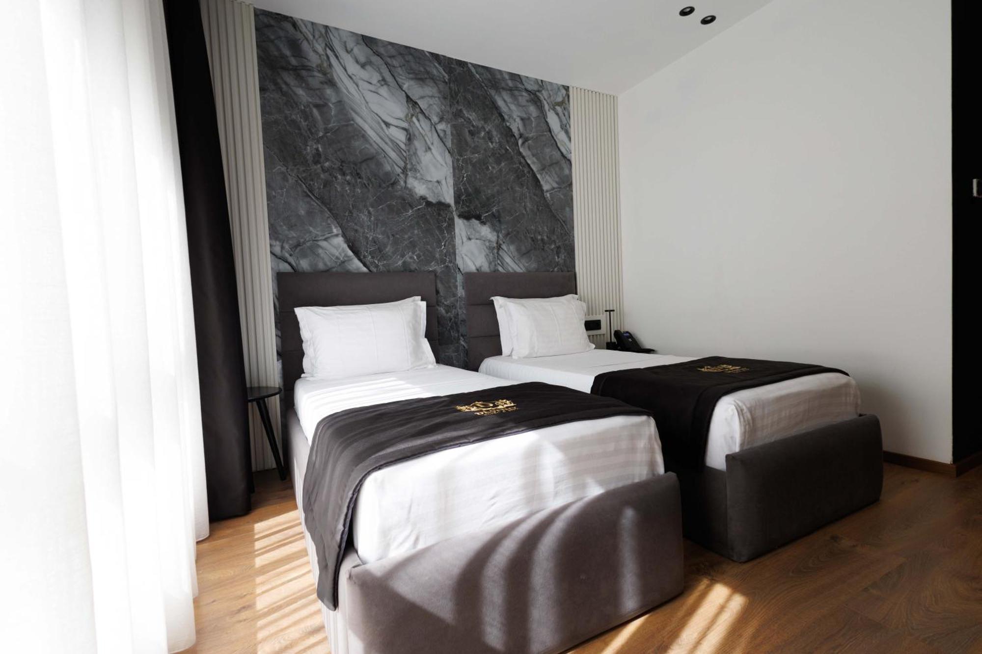 Destiny Hotel & Spa Yzberishti Eksteriør billede